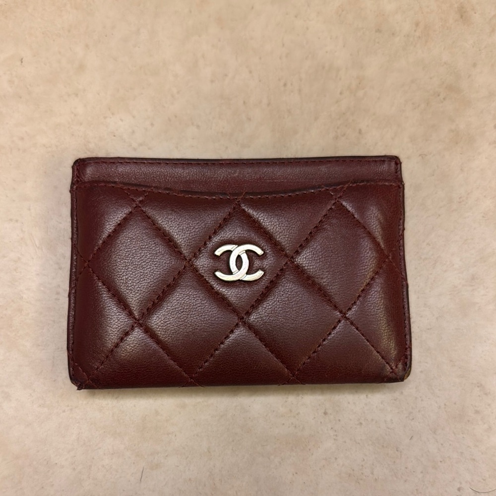 Chanel Brown/Deep Red lamb skin Quilted Card Holder